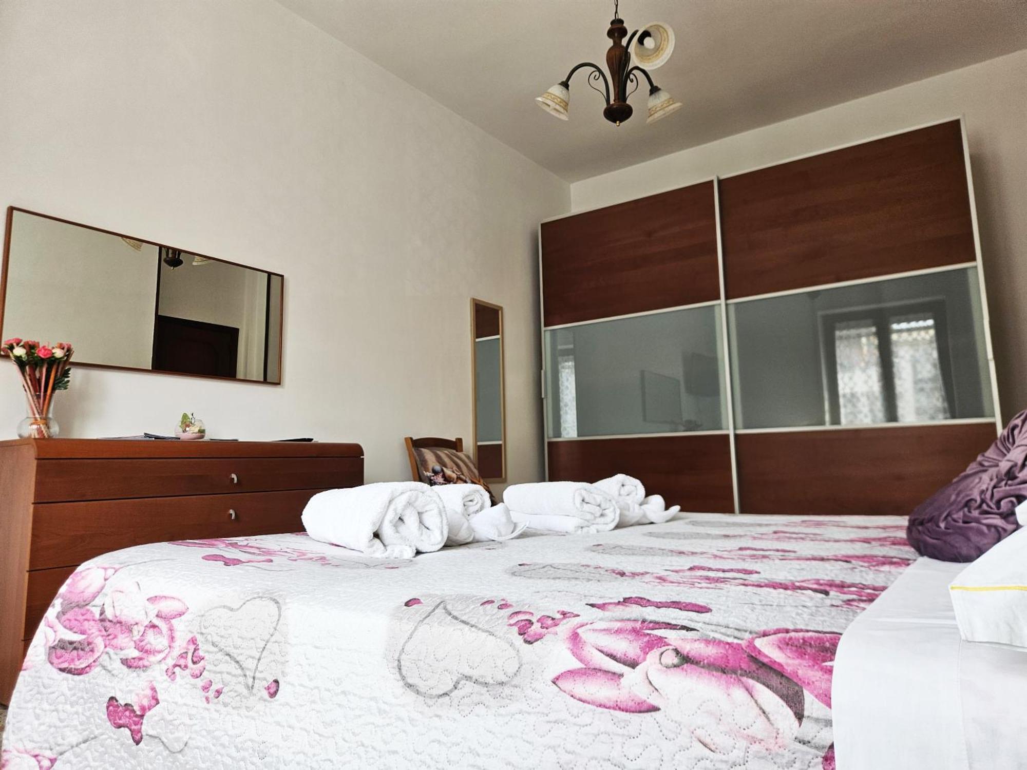 Stella Marina Apartment Salerno Bagian luar foto